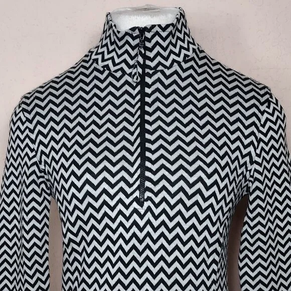 Black & White Long Sleeve Quarter Zip Mock Neck - Picture 5 of 16